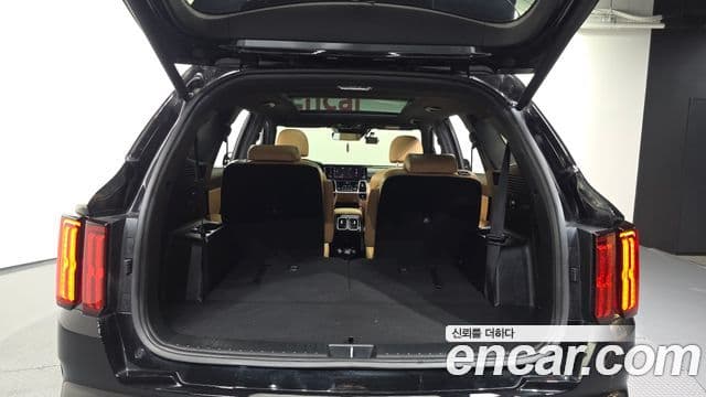 Kia Sorento 2021 — Фото 20/20