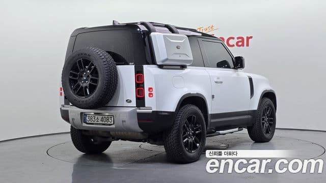 Land Rover Defender 2021 — ფოტო 2/20