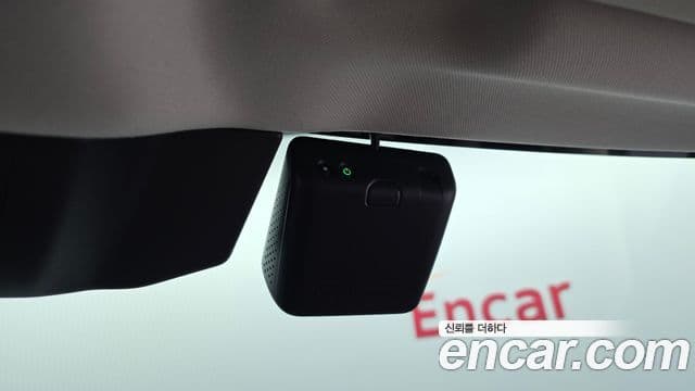 Land Rover Defender 2021 — Photo 20/33