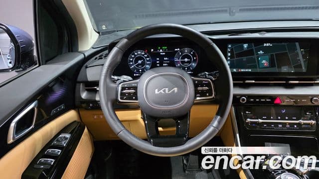 Kia Carnival 2023 — Фото 14/20