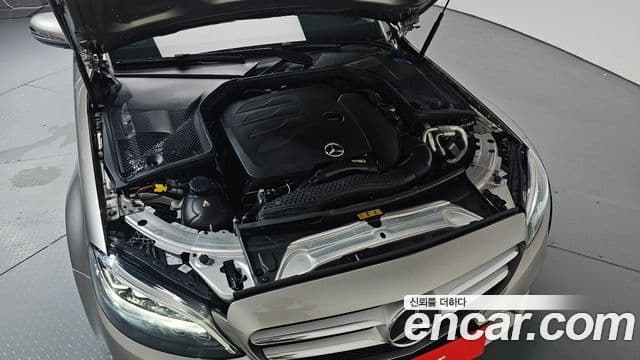 Mercedes-Benz C-Class 2020 — Фото 6/20