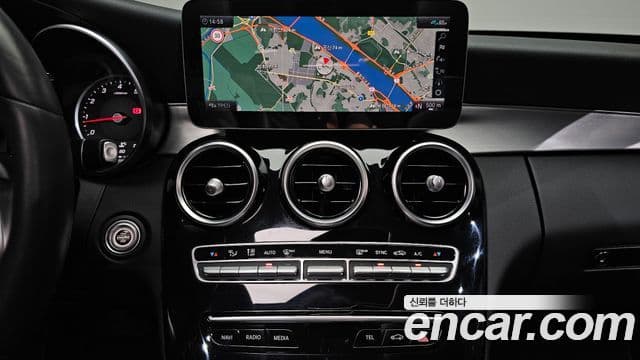 Mercedes-Benz C-Class 2020 — Фото 14/20