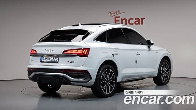 Audi Q5 2023 — ფოტო 2/20