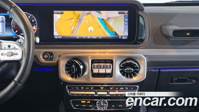 Mercedes-Benz G-Class 2020 — Фото 13/20