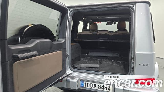 Mercedes-Benz G-Class 2020 — Фото 18/20