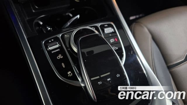 Mercedes-Benz G-Class 2020 — Şəkil 16/33