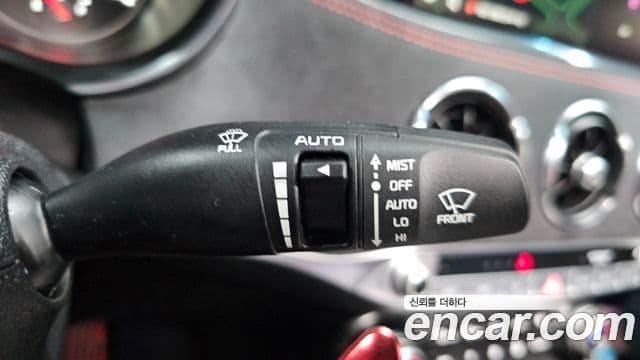 Kia Stinger Meister 2021 — ფოტო 28/35