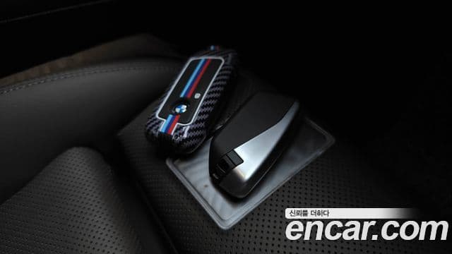 BMW 5 Series 2024 — Photo 37/37