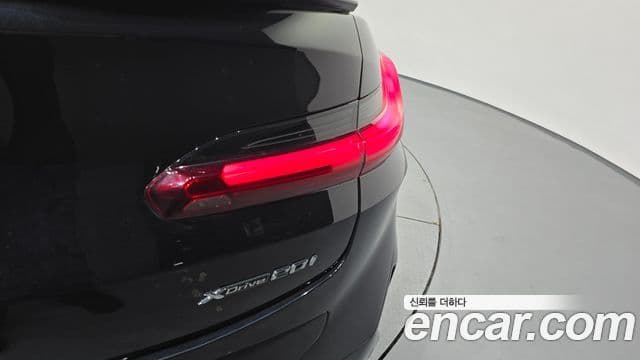 BMW X4 2023 — Photo 33/36