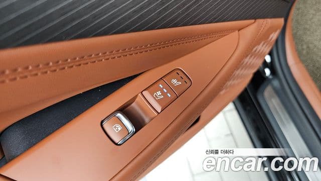 Kia K8 2025 — Şəkil 19/20