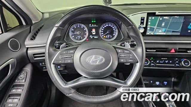 Hyundai Sonata 2022 — Фото 13/20