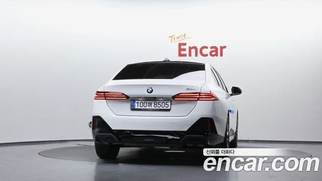 BMW 5 Series 2024 — Şəkil 4/20