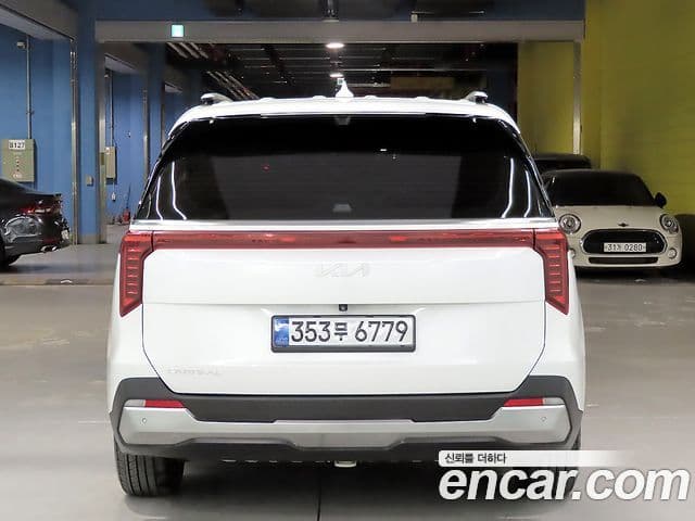 Kia Carnival 2023 — Şəkil 3/20