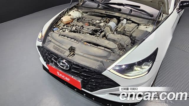 Hyundai Sonata 2021 — ფოტო 6/20