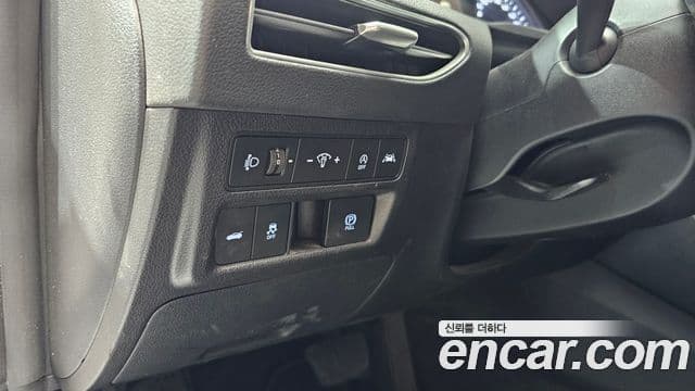 Hyundai Sonata 2021 — ფოტო 16/20