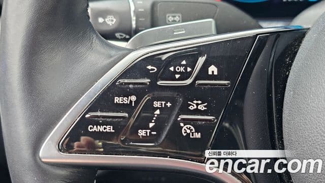 Mercedes-Benz E-Class 2021 — Фото 18/20