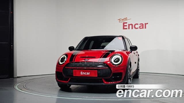 Mini Cooper S Clubman 2023 — Фото 3/20