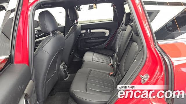 Mini Cooper S Clubman 2023 — Şəkil 23/34
