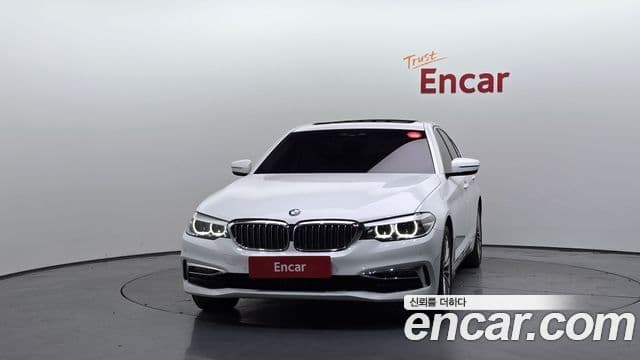 BMW 5 Series 2020 — фото 3 из 20