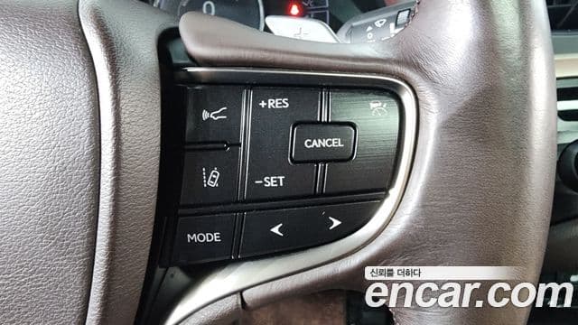 Lexus ES300h 2019 — Şəkil 17/20