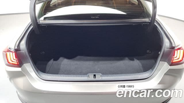 Lexus ES300h 2019 — Şəkil 20/20