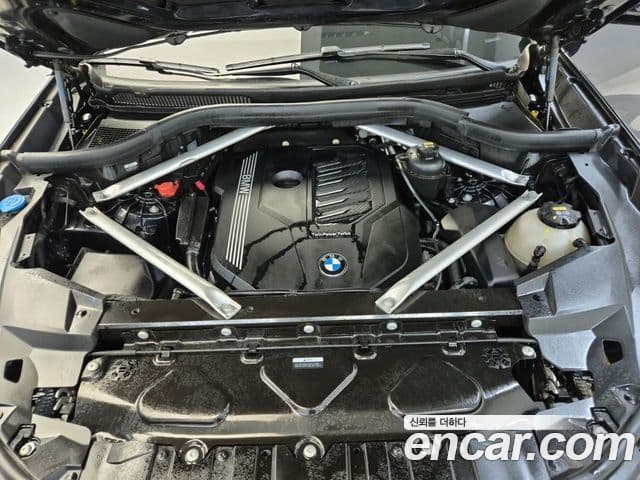 BMW X5 2021 — ფოტო 5/19