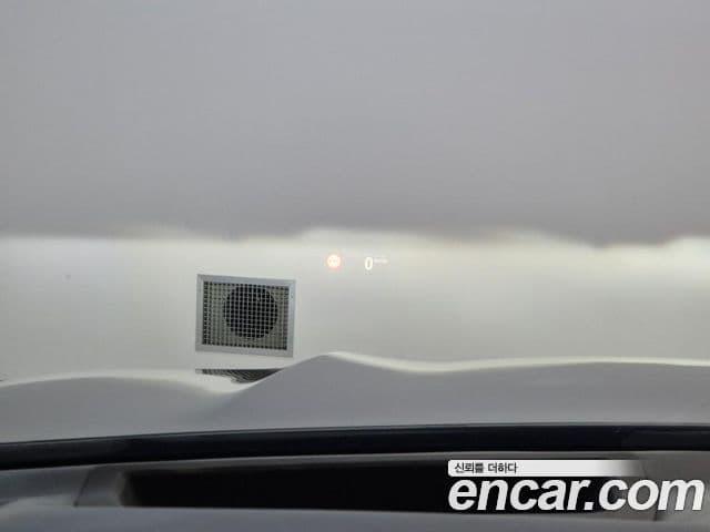 BMW X5 2021 — ფოტო 17/19