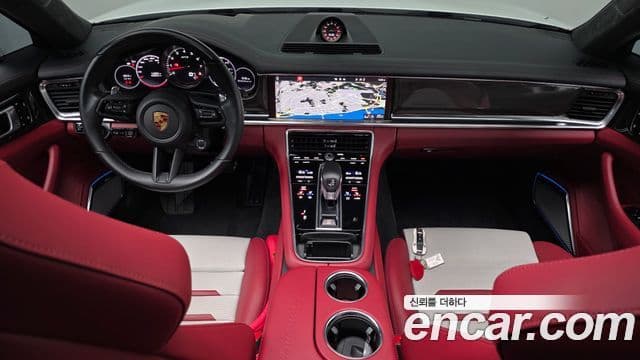 Porsche Panamera 2021 — Фото 10/20