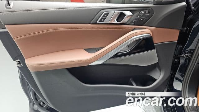BMW X6 2025 — Photo 20/37