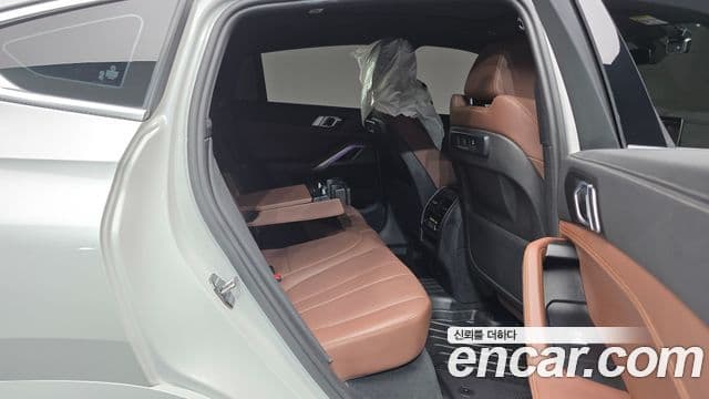 BMW X6 2022 — ფოტო 19/20