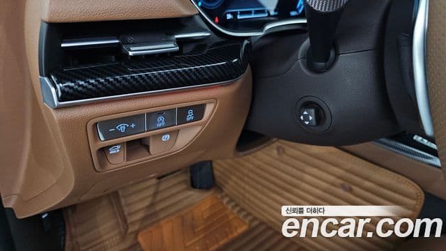 Genesis G80 2024 — Photo 14/31