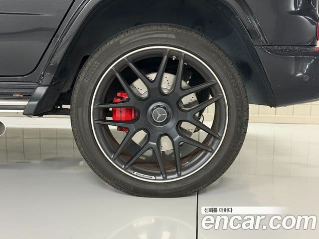 Mercedes-Benz G-Class 2021 — Photo 13/15