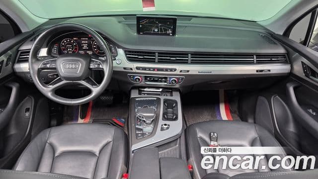 Audi Q7 2019 — Şəkil 7/20