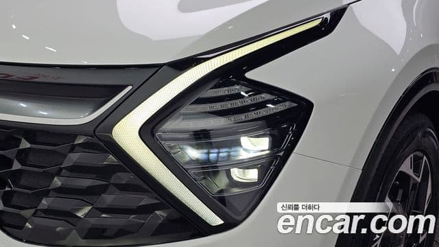 Kia Sportage 2022 — Photo 5/31
