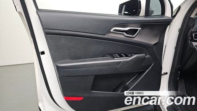 Kia Sportage 2022 — Photo 30/31