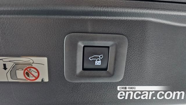 Toyota Alphard 2025 — ფოტო 18/20