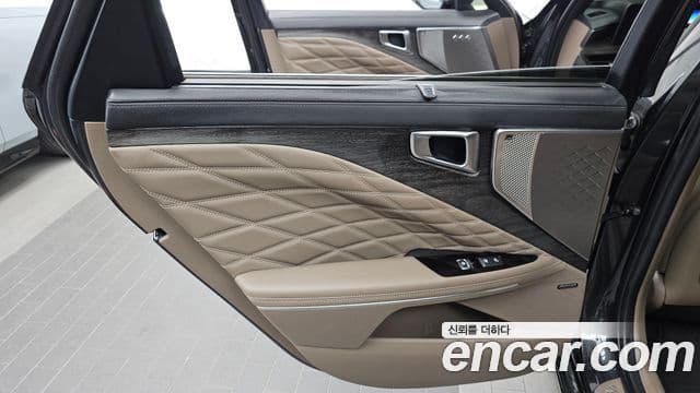Kia K8 2021 — Şəkil 25/30