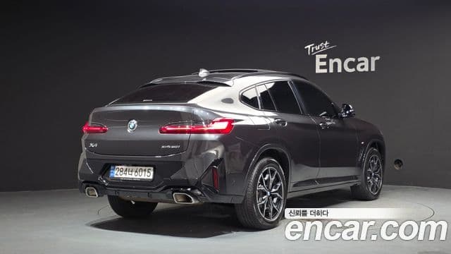 BMW X4 2022 — Şəkil 2/20