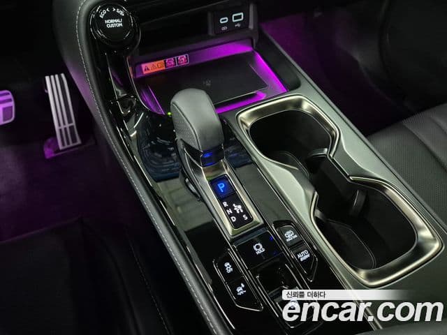 Lexus NX450h+ 2025 — Şəkil 9/20