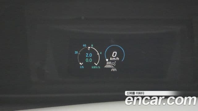 Mercedes-Benz E-Class 2022 — ფოტო 18/34