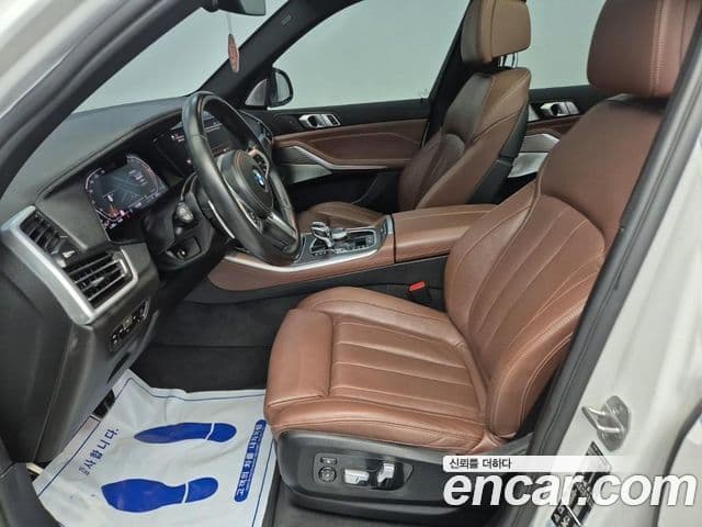 BMW X5 2021 — Şəkil 10/19