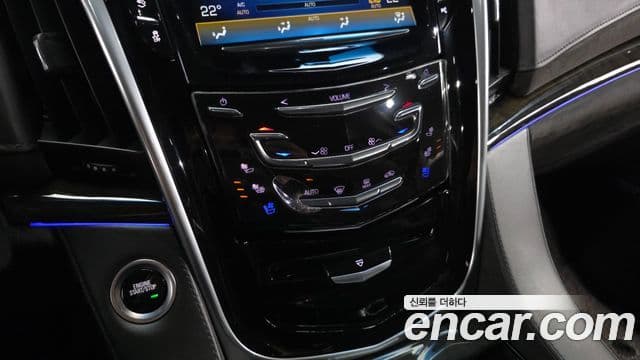 Cadillac Escalade 2019 — Şəkil 17/20