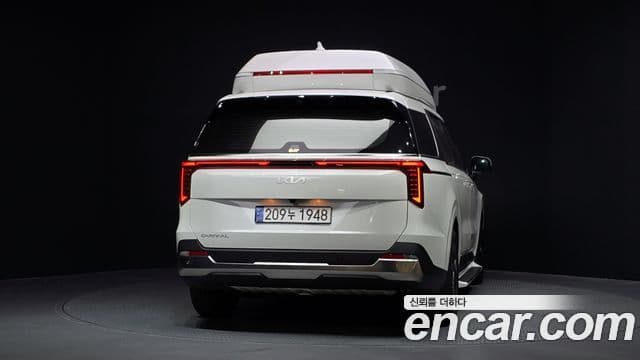 Kia Carnival 2024 — ფოტო 4/20