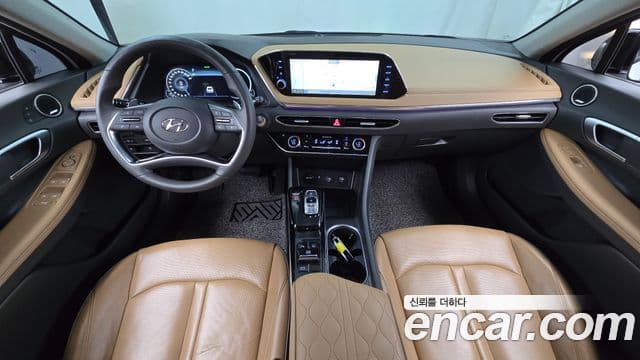 Hyundai Sonata 2019 — ფოტო 9/20