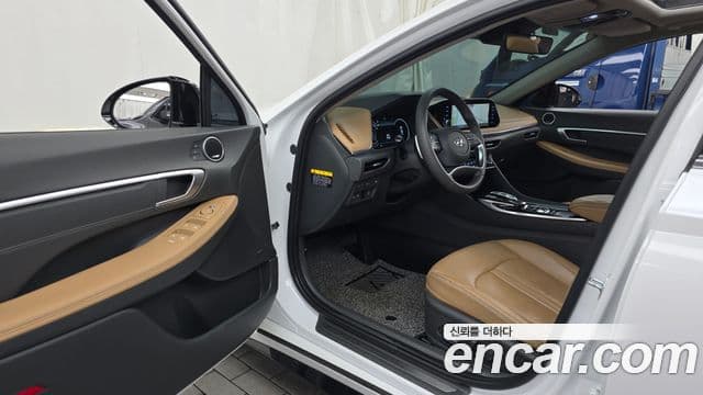 Hyundai Sonata 2019 — ფოტო 8/20
