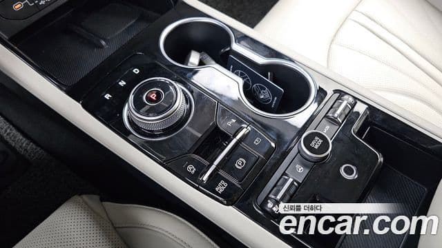 Kia K5 2024 — Şəkil 9/20