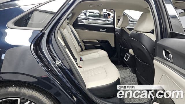 Kia K5 2024 — Şəkil 12/20
