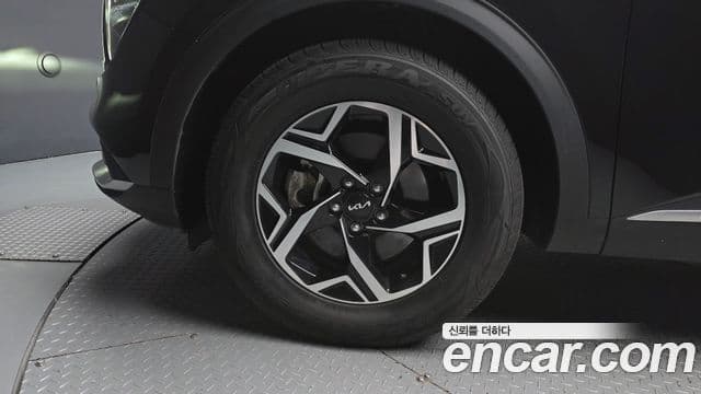 Kia Sportage 2023 — Şəkil 5/20