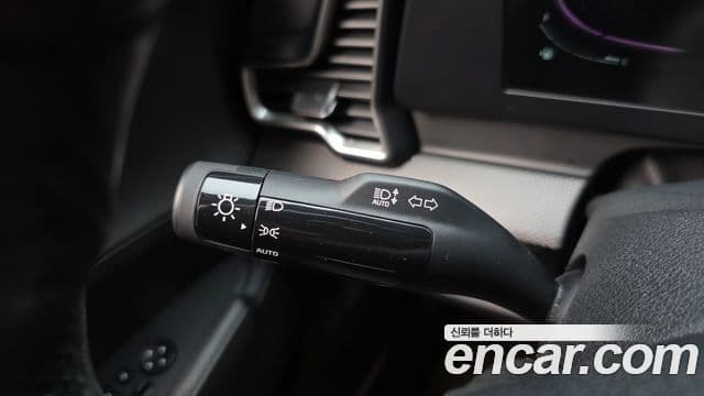 Kia Sportage 2023 — фото 17 из 20