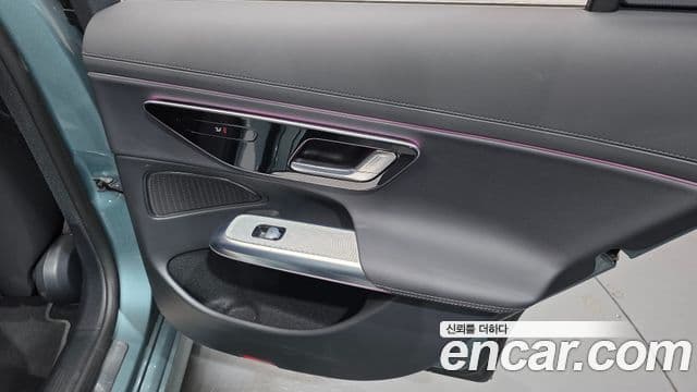 Mercedes-Benz E-Class 2025 — Şəkil 10/32